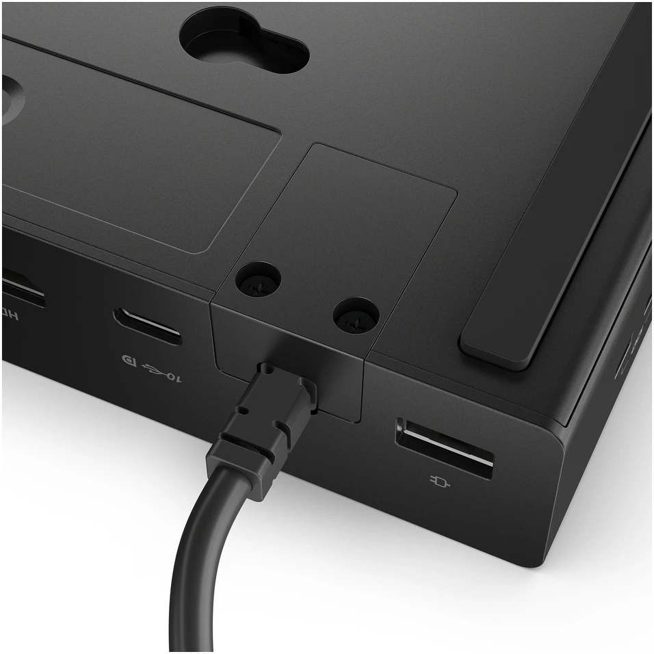 „Lenovo ThinkPad USB4 Smart Dock 5500“ (su 135 W adapteriu) | „DisplayPorts“ jungčių kiekis: 2 | HDMI jungčių kiekis: 1 | 100 W