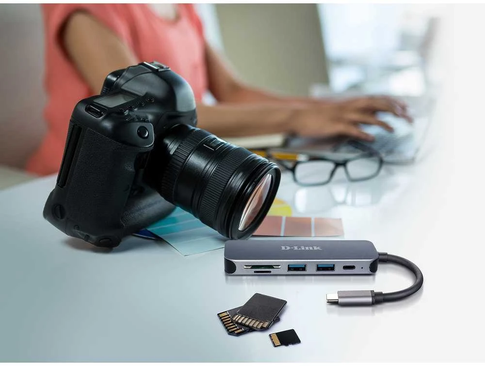 D-Link DUB-2325 knyginių kompiuterių dokas / jungčių replikatorius C tipo USB Pilka