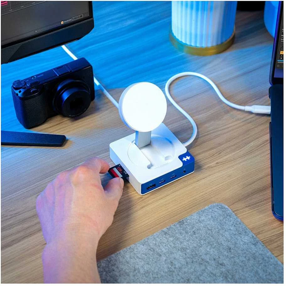 Targus „Hyper HyperDrive Flex MagCharge“ USB-C šakotuvas, Baltas/Mėlyna | HD8100BUGL | HDMI jungtys kiekis: 1