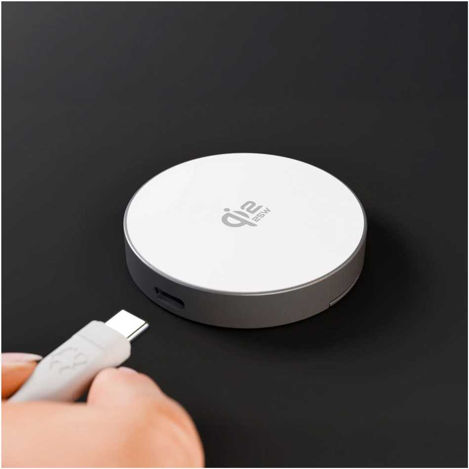 Nezatříděno dbramante1928 CH15WLAL7263, Vidaus, USB, Belaidis įkrovimas, 2 m, Pilka