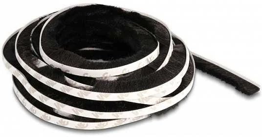 Delock Bürstenstreifen selbstklebend 15 mm - Länge 5 m juodas