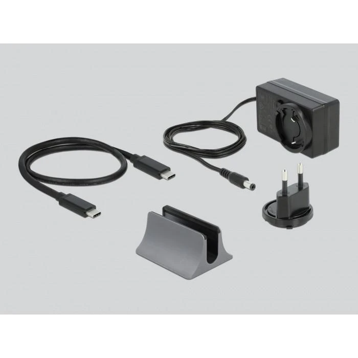 „Delock USB Type-C™ DP 1.4“ prijungimo stoties trigubas 4K ekranas –