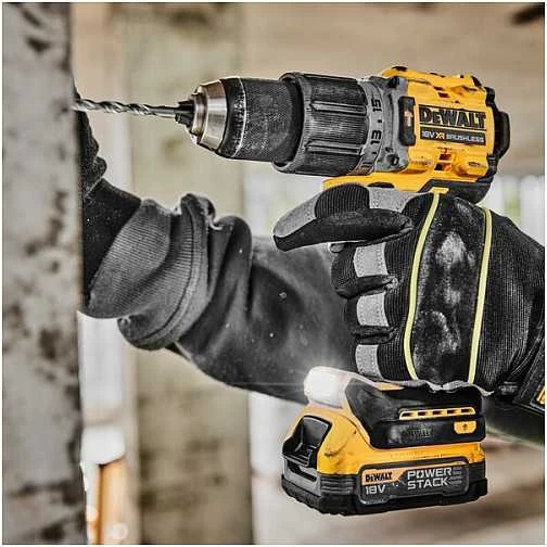 Smūginis gręžtuvas-suktuvas DeWalt DCD805E2T-QW; 18 V; 2x1,7 Ah akum.