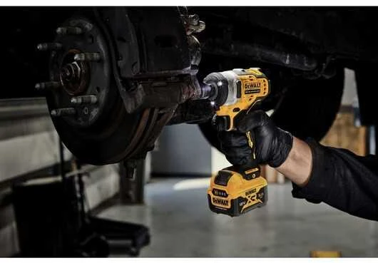 DEWALT Smūginis veržliasukis 1/2" 12V 340Nm 2x5,0Ah DCF901P2