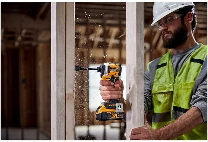 Akumuliatorinis smūginis suktuvas DEWALT 18V DCF850N-XJ be akumuliatoriaus ir kroviklio