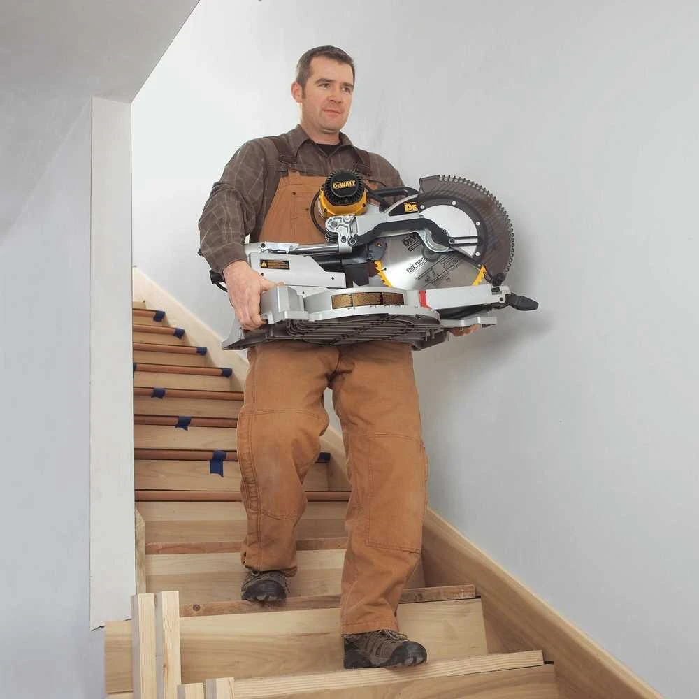 Skersinio pjovimo staklės DeWalt DWS780-QS (1675W, 305 mm)