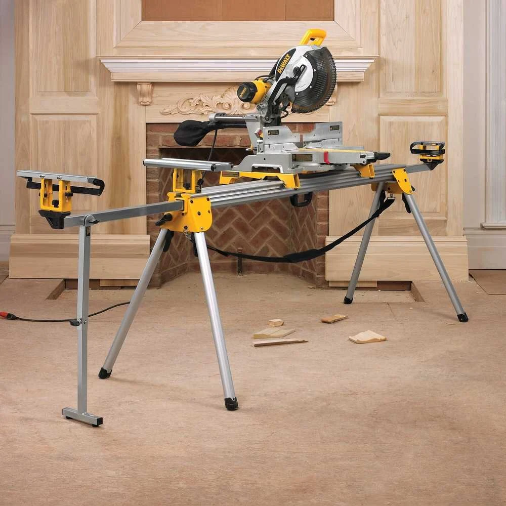 Skersinio pjovimo staklės DeWalt DWS780-QS (1675W, 305 mm)