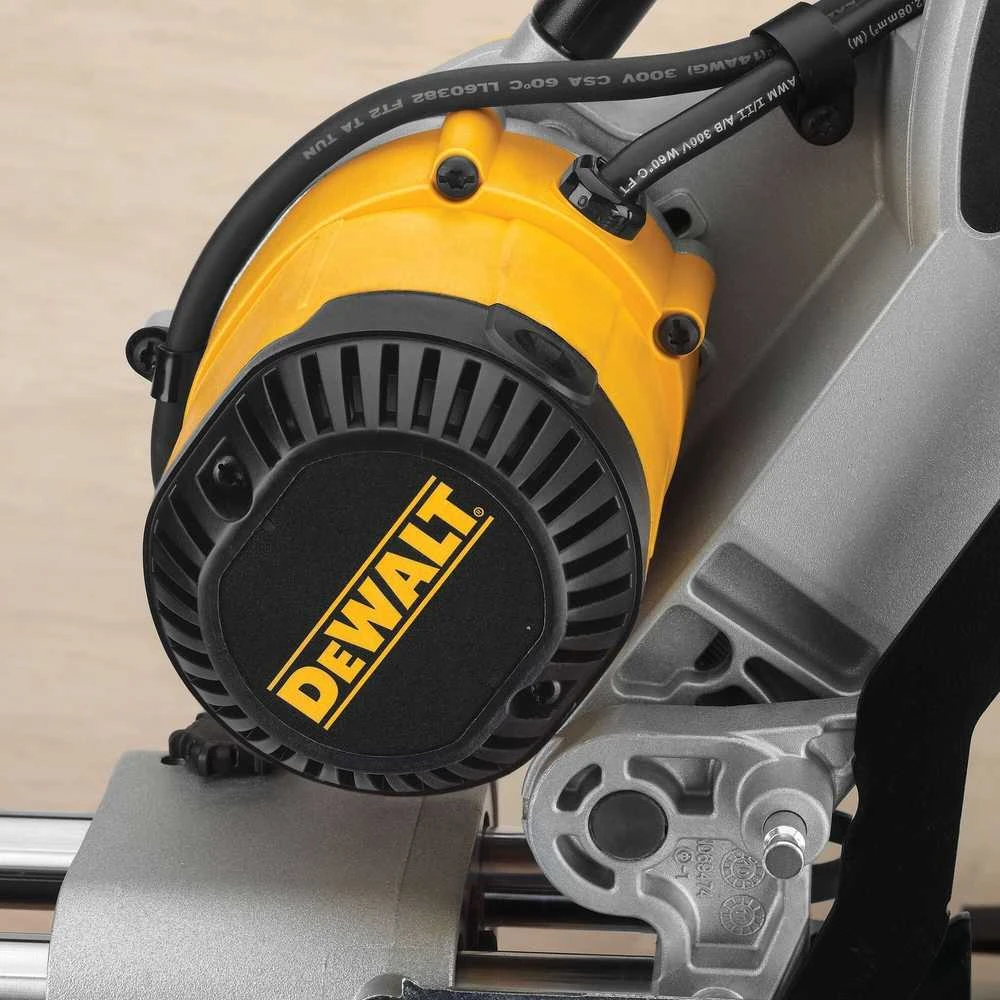 Skersinio pjovimo staklės DeWalt DWS780-QS (1675W, 305 mm)