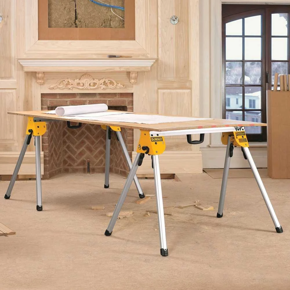 Skersinio pjovimo staklės DeWalt DWS780-QS (1675W, 305 mm)