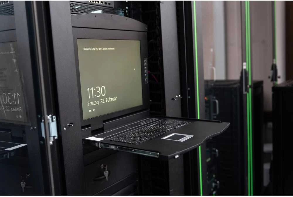 Konsolė KVM Digitus DS-72211-5GE