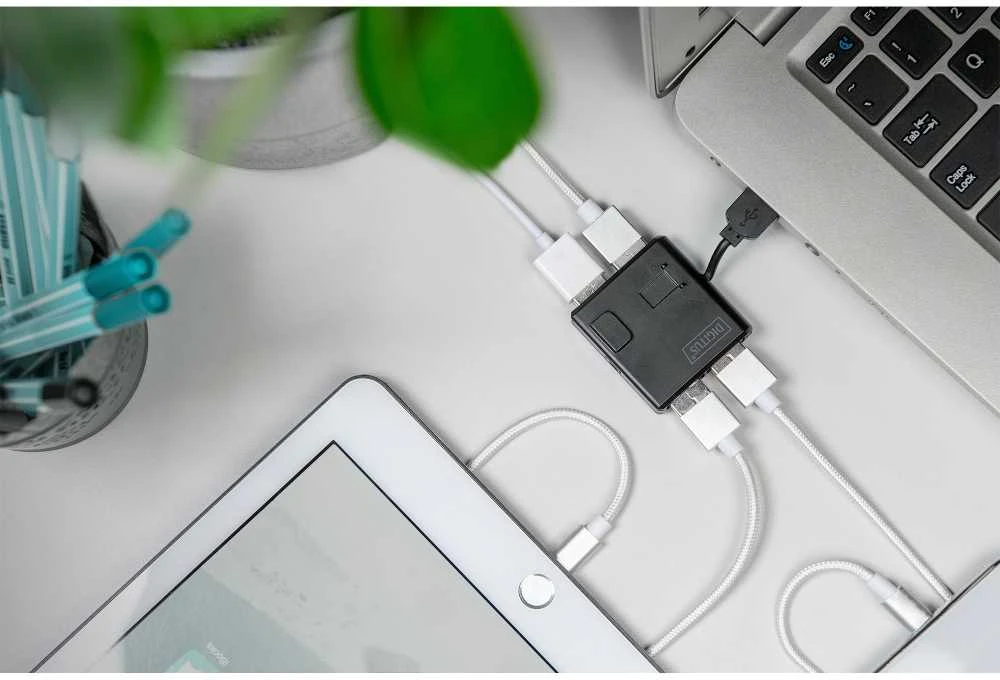 Assmann Electronic DIGITUS USB2.0 šakotuvas 4 prievadų 4xUSB A /F USB B mini F be maitinimo šaltinio, įskaitant. USB kabelis A/B mini