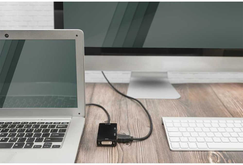 Šakotuvas Assmann Electronic ASSMANN DisplayPort konverteris kabelis DP - HDMI+DVI+VGA M-F/F/F 0 2m 3 in 1 Multi-Media kabelis CE bl auksinis
