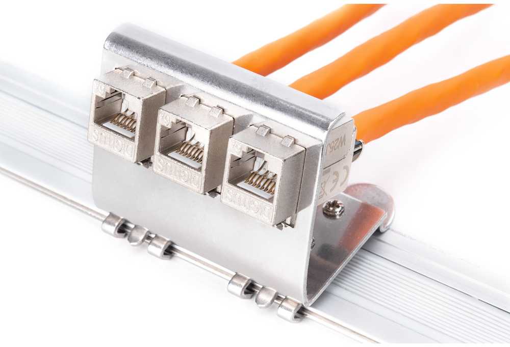 Digitus DIN-RAIL ADAPTER FOR3X KEYST.M