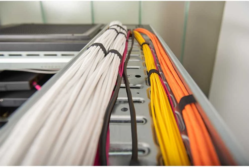Assmann Electronic DIGITUS CAT 5e U-UTP instaliacinis kabelis žaliavinio ilgio 305 m popierinė dėžutė