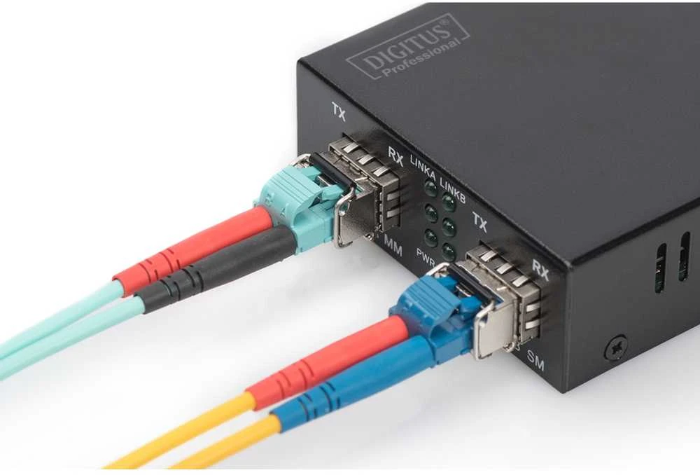 Šakotuvas Assmann Electronic DIGITUS SFP Modul fuer Gigabit Switch multimode Glasfaser Modul LC 850nm Duplex mini GBIC SFP Modul iki 0,55 km