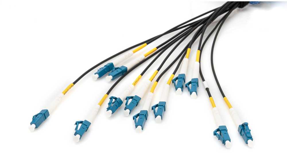 Digitus Kabelis Digitus LWL LC/UPC-LC/UPC OM4 50m juodas