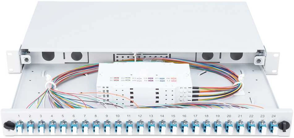 Digitus DN-96332-4 komutacinės spintos priedas Laidų tvarkymo skydas