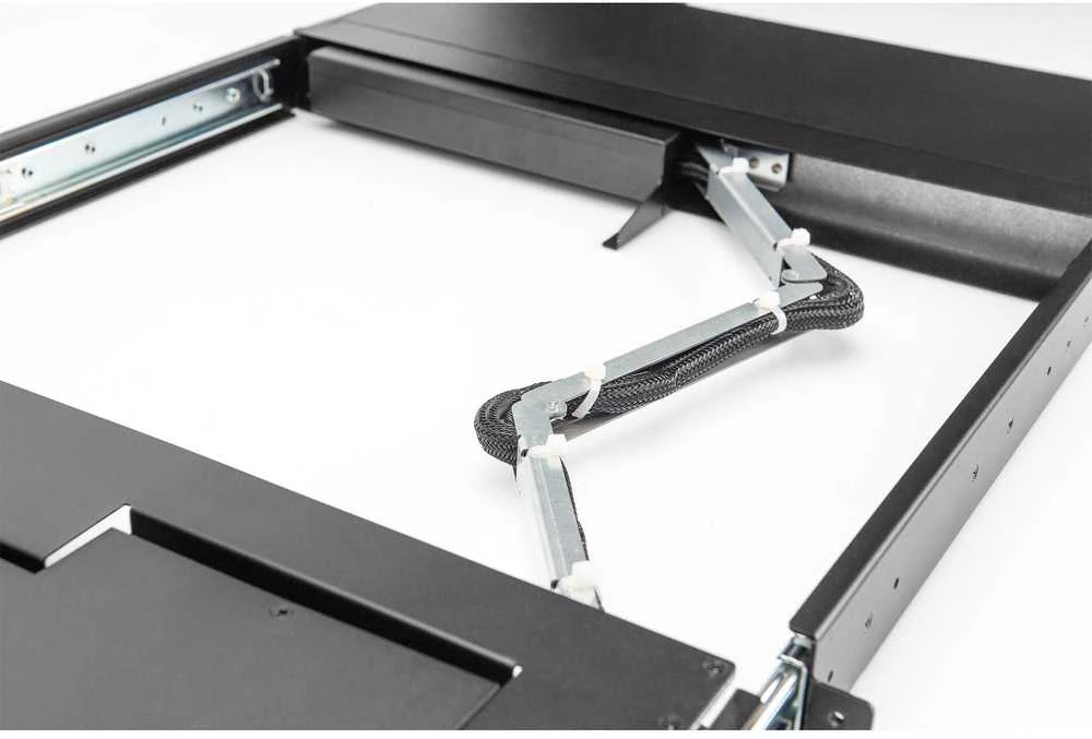 Konsolė KVM Digitus KVM 17'' TFT konsola GE klaviatūra