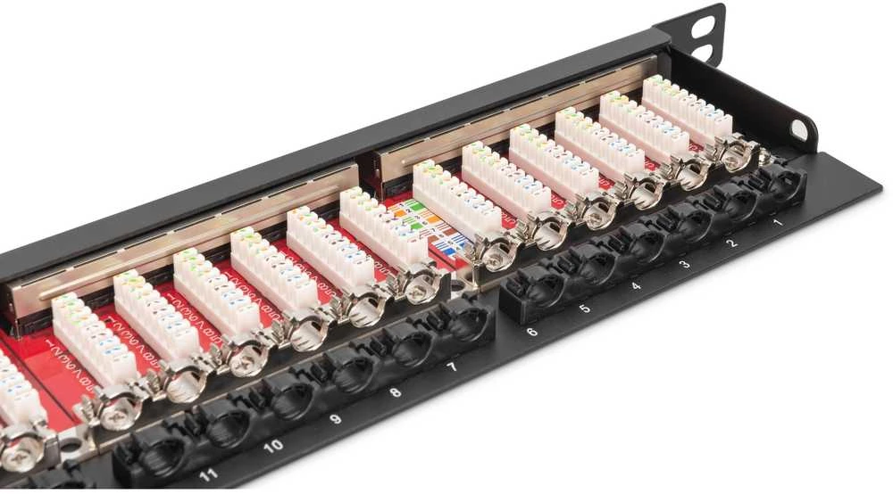 DIGITUS Patchpanel 0,5HE 24-Port Cat6a geschirmt juodas