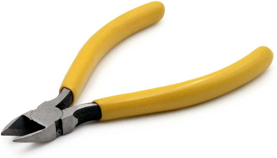 Assmann Electronic DIGITUS replės pjovimo sritis 9,45 mm skylė tiksliam ir lengvam pjovimui kompaktiška konstrukcija su ergonomiška rankena geltona