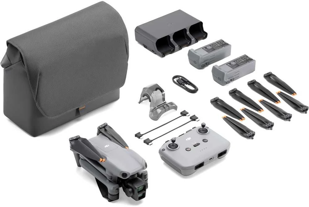 DJI Flip dronas su DJI RC 2 valdymo pultu