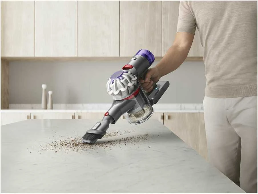 „Dyson“ dulkių siurblys V8 Advanced – Sidabrinis/Nikelis