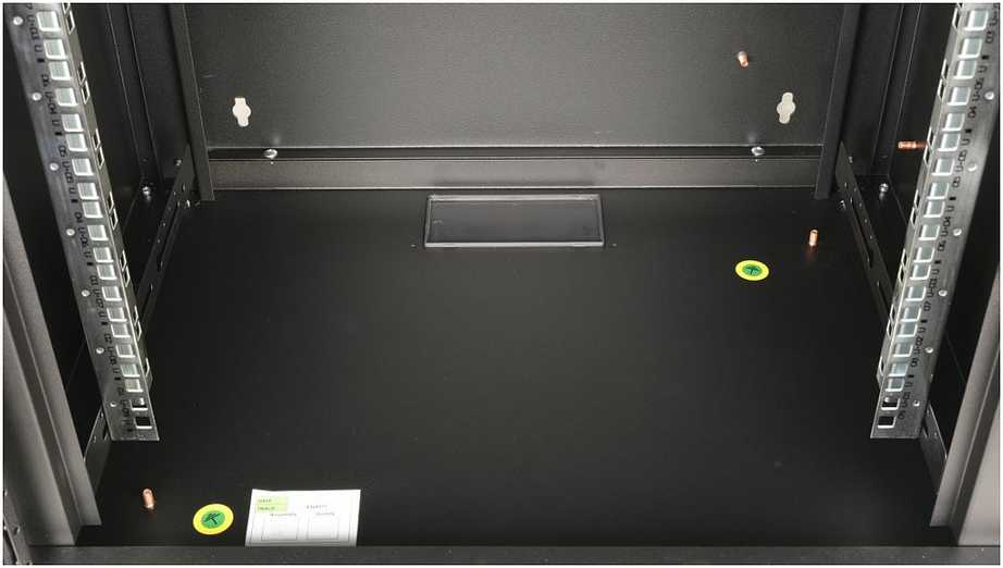 Equip Serverio laikiklis 19" 09U 600x450mm juodos spalvos
