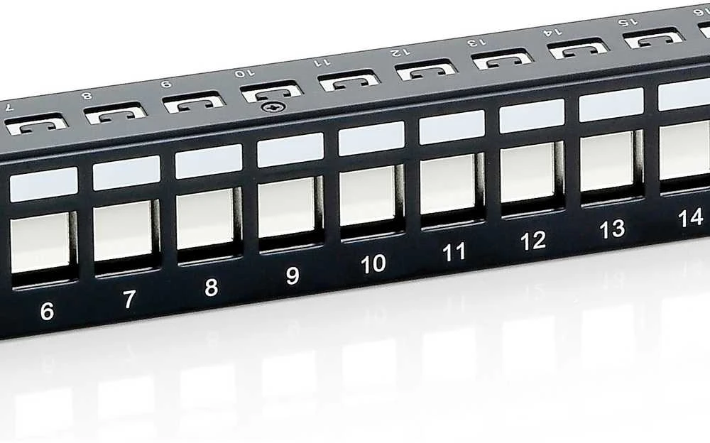 „Equip“ komutacinis skydelis 24x Cat6 19 FTP 1HE „Keystone“ montažo programinė įranga
