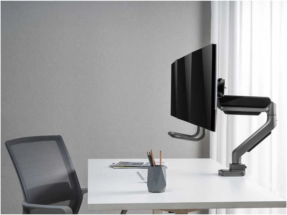 Equip 650162 monitoriaus laikiklis arba stovas 68,6 cm (27″) Stalas Juoda