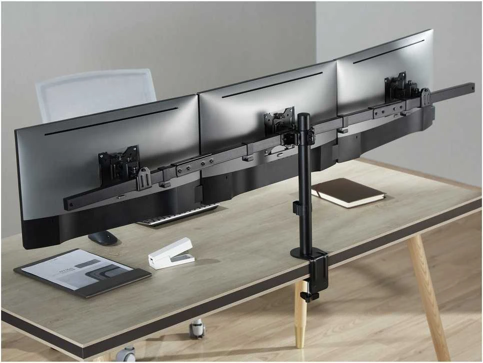 Equip 650158 monitoriaus laikiklis arba stovas 81,3 cm (32″) Stalas Juoda