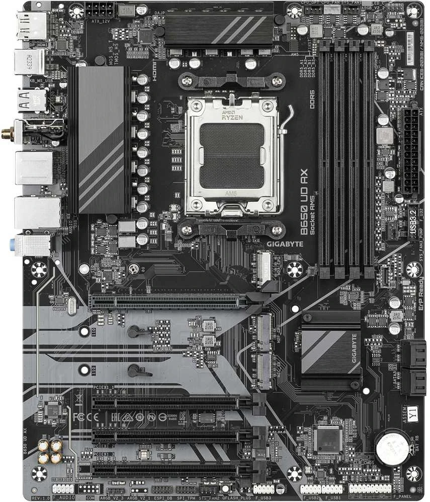 Pagrindinė plokštė Gigabyte B650 UD AX | Procesorių šeima AMD Ryzen | Procesoriaus lizdas AM5 | DDR5 | SATA jungčių skaičius 4