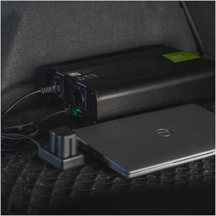 Žalias Cell Inverteris 24V/230V 3000W/6000W Sinusinė išėjimo įtampa Žalias Cell