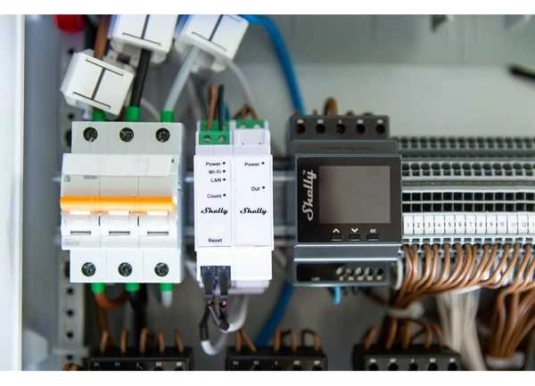 Shelly Pro 3EM Swich Add-On – galvaniškai izoliuotas jungiklis – priedas prie Shelly Pro 3EM