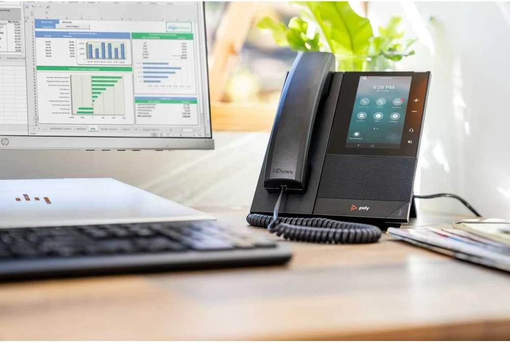Telefonas HP Poly CCX 500 Business Media Telefonas su Open SIP ir PoE