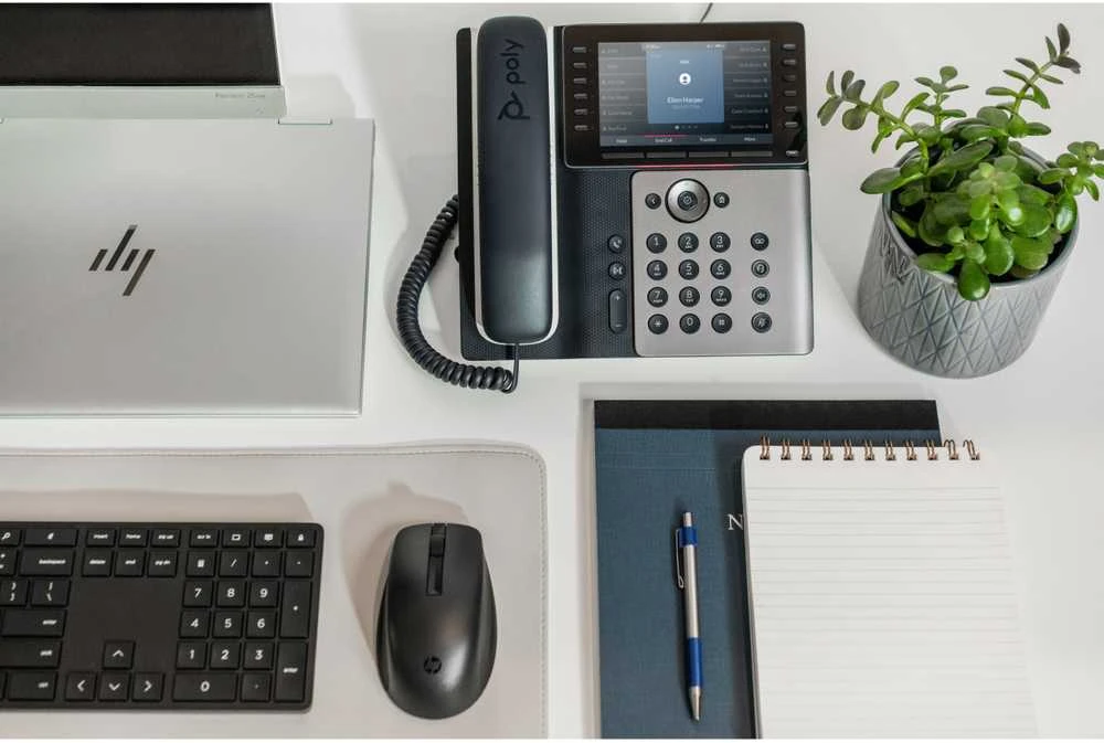 Hewlett Packard (HP) Poly Edge E550 IP telefonas, PoE