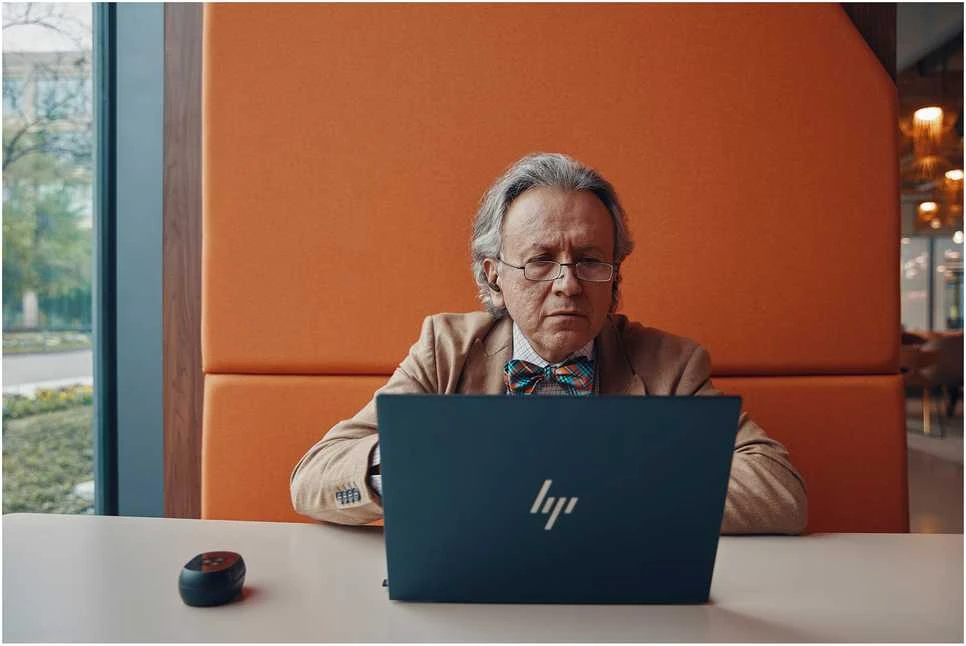 Hewlett Packard (HP) HP Poly Bluetooth Ausinės Voyager Free 60 UC USB-C juodas