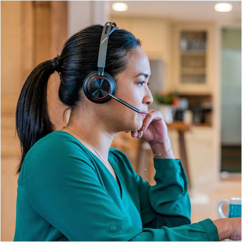 Hewlett Packard (HP) HP Poly Voyager Focus 2 Microsoft Teams sertifikuotas USB-C-C Ausinės +USB-C/A adapteris