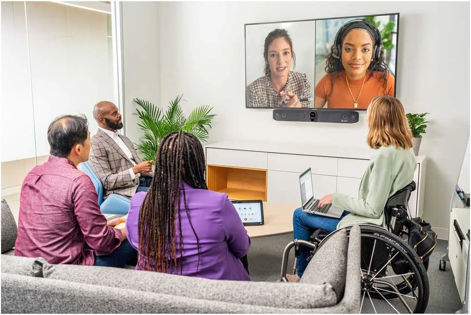 HP Poly POLY Studio X70 viskas viename vaizdo garso juosta su TC10 valdikliu, be radijo ir maitinimo laido, GSA/TAA