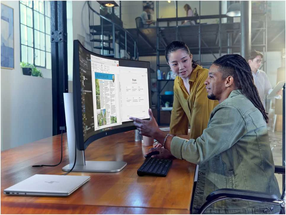 Monitorius Hewlett Packard (HP) HP LCD 549pm Conferencing 49",5120x1440,VA,400nit,4000:1,5ms,DP1.4,HDMI 2.0,4xUSB,2xUSB-C140W,cam,repro, RJ45