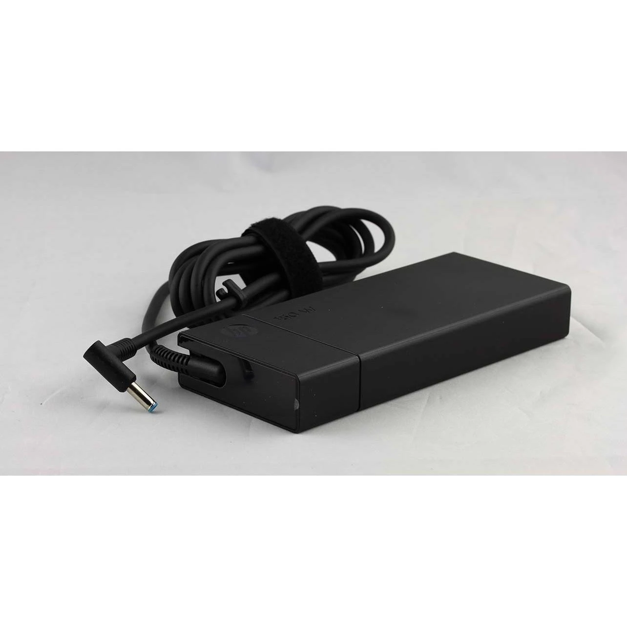 Hewlett Packard (HP) Maitinimo šaltinis HP 150 W, 3 mm, 7.7 A, 19,5 V (776620- 001)