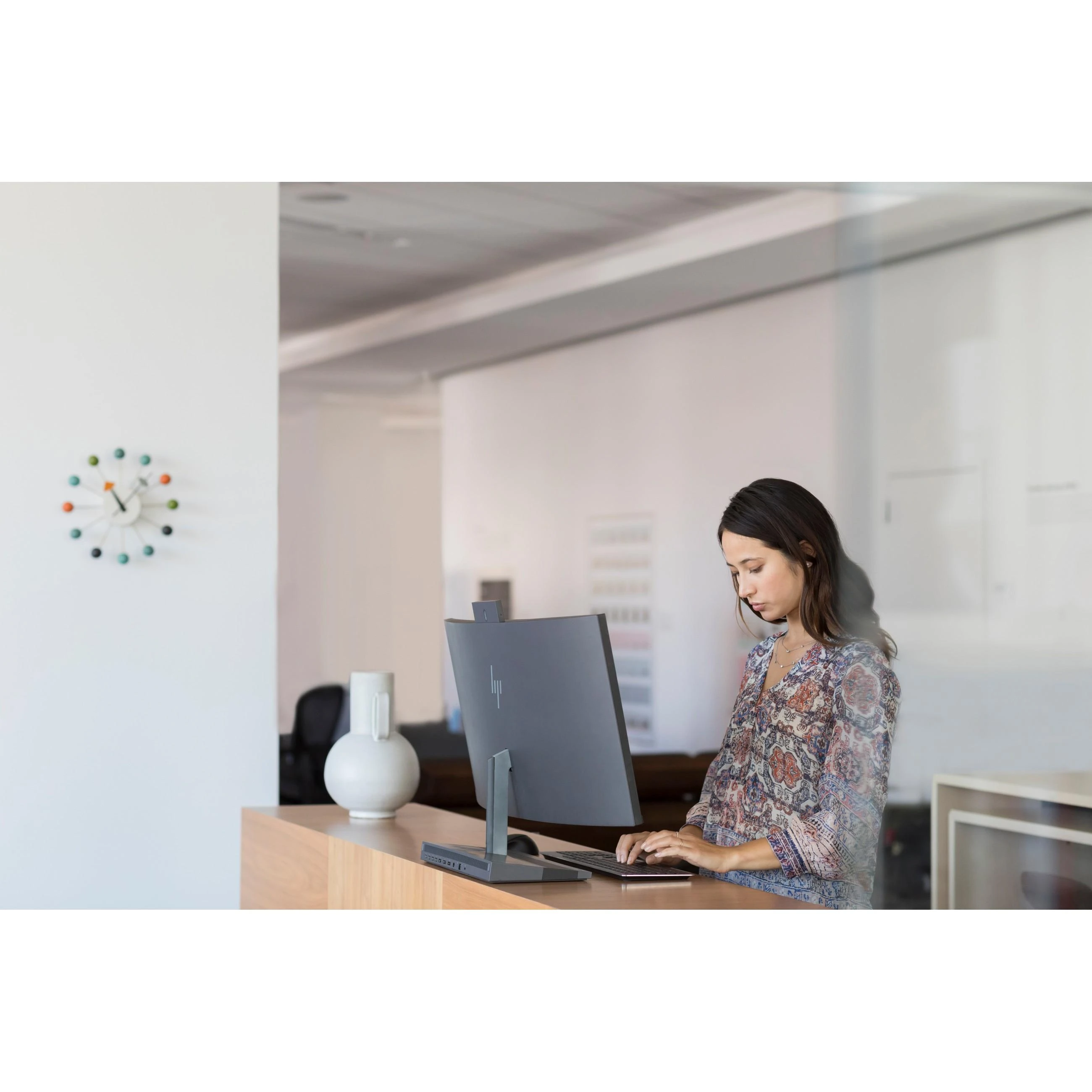 Hewlett Packard (HP) HP Wireless Premium Comfort Pelė, Fingerprint resistant - Juodas