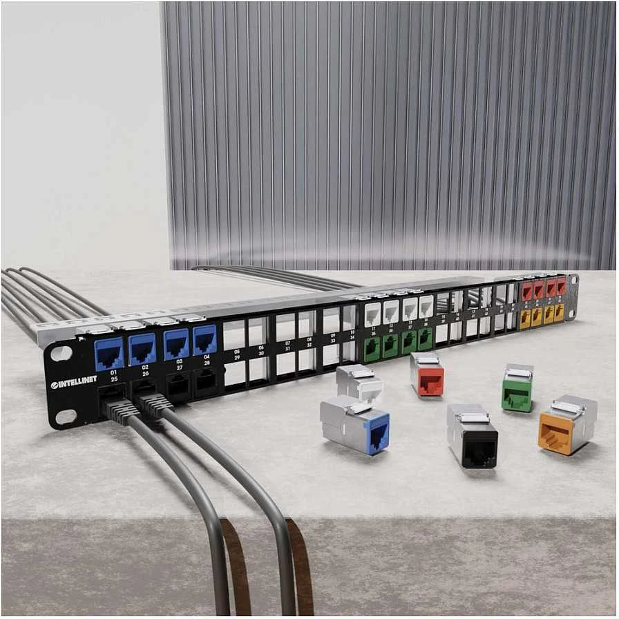„Intellinet Network Solutions“ INTELLINET Cat6a 10G plonas „Keystone“ modulis STP be įrankių su fiksavimo spaustuku vientisam laidui, paauksuoti kontaktai, metalinis korpusas, baltas