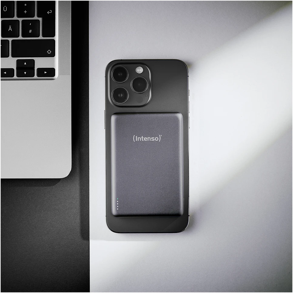 „Intenso Powerbank MW10000“ pilka 10000 mAh magnetinė belaidė baterija