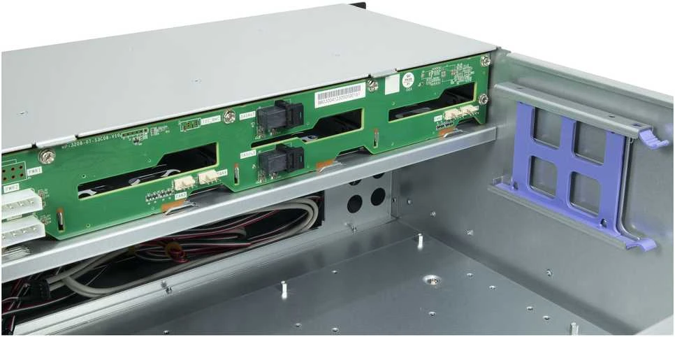„Inter-Tech IPC Storage 4U-4708“, serverio korpusas - juodas