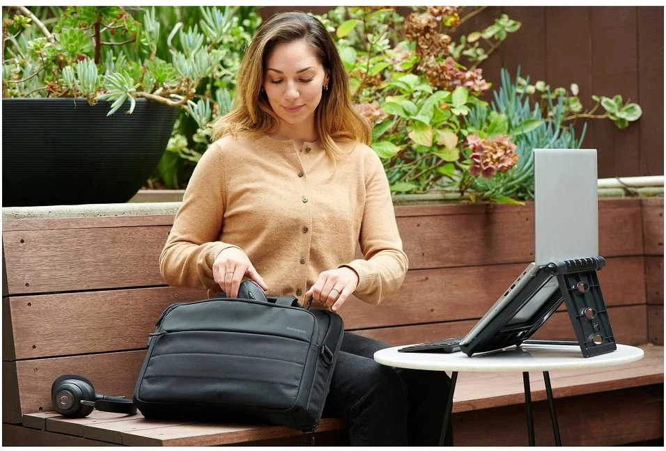 Kensington - EQ EasyRiserS nešiojamojo kompiuterio stovas (juodas)