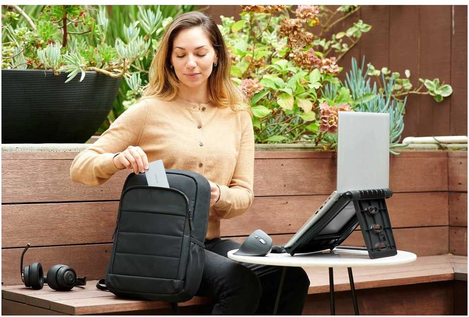 Kensington - EQ EasyRiserS nešiojamojo kompiuterio stovas (juodas)