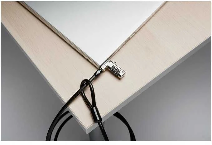 KENSINGTON SLIM ATSTATYMAS / kombinuotas nešiojamojo kompiuterio užraktas ULTRA FO