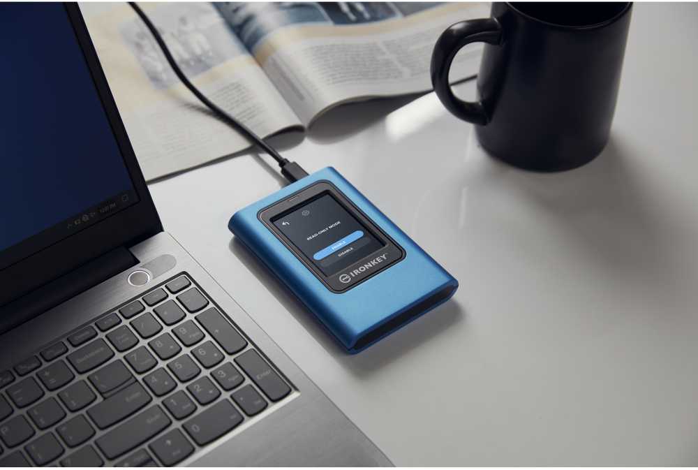 Kietasis diskas „Kingston“ SSD diskas „IronKey Vault Privacy“, 1920 GB, užšifruotas