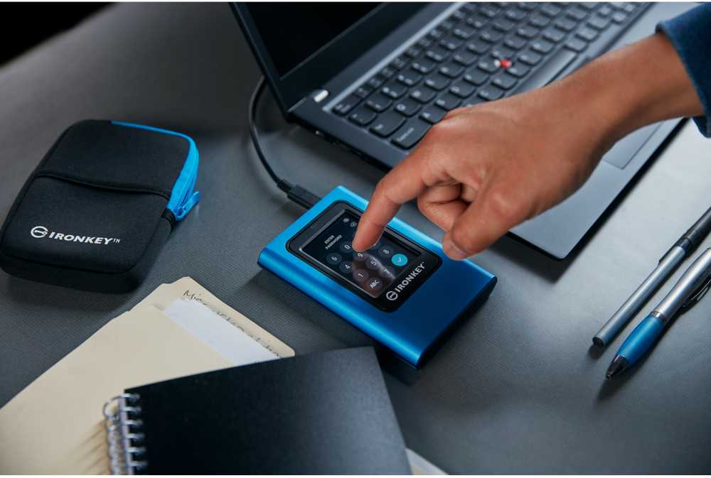 Kietasis diskas „Kingston“ SSD diskas „IronKey Vault Privacy“, 1920 GB, užšifruotas