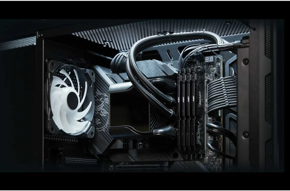 RAM Kingston | FURY Beast EXPO | 16 (2x8GB) GB | DDR5 | 6000 MHz | PC/serveris | Registered No | ECC No